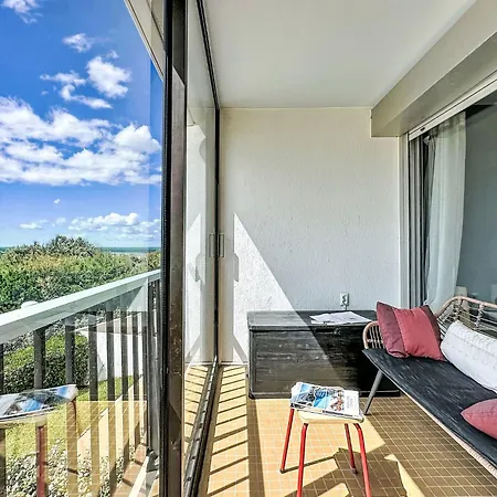 Les Dunes-3 By Interhome
